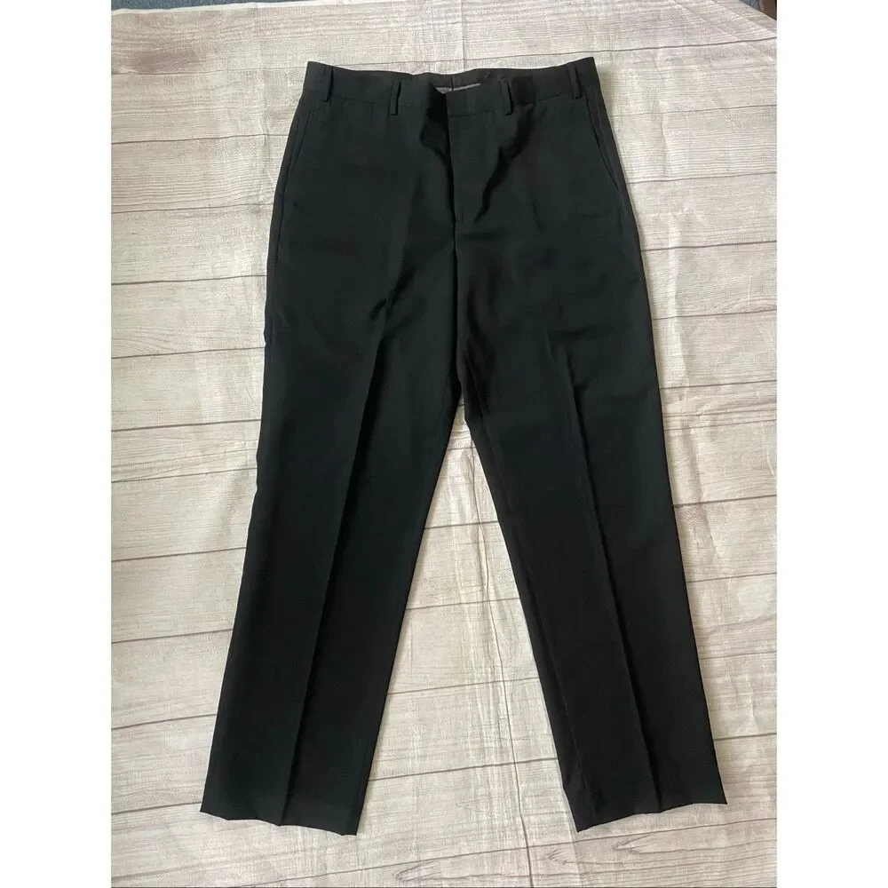 Eddie Bauer men 38T flat front chino pants black